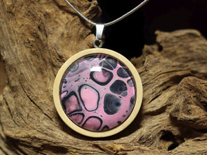 Houten amulet M - Pink Panther